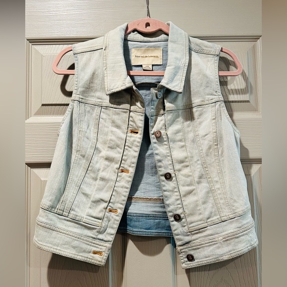 ANTHROPOLOGIE PILCRO & THE LETTER PRESS DENIM VEST LIGHT WASH SIZE M - Picture 6 of 8
